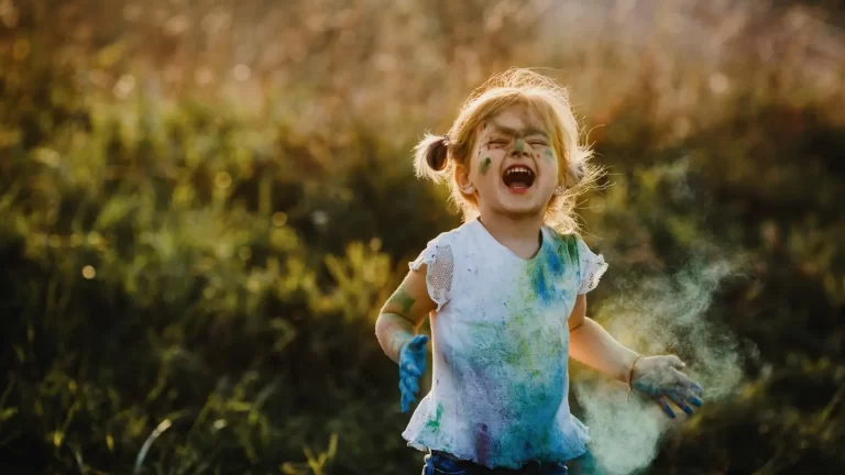 Was Kinder für eine gesunde Kindheit tun müssen